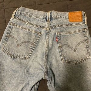 Levi’s Wedgie Fit Light Wash High Rise Jeans